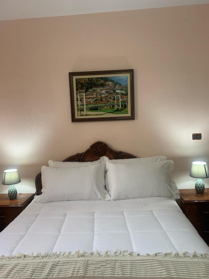 Vila Demaj! Free Parking Berat Exterior photo